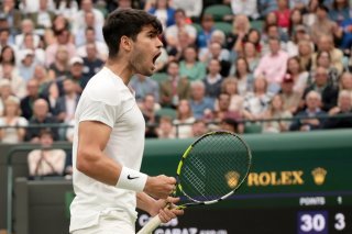 Alcaraz retrouvera Medvedev en demi-finale vendredi KEYSTONE/EPA/TIM IRELAND
